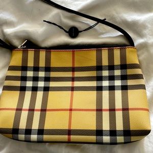 Burberry Clutch